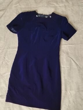Classic Short Sleeve Velvet Sheath Dress in Deep Navy
